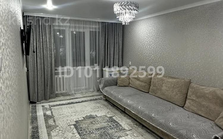 2-бөлмелі пәтер · 43 м² · 2/5 қабат, Майкудук, 12й микрорайон 2, бағасы: 12.3 млн ₸ в Караганде, Алихана Бокейханова р-н — фото 2