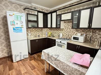 Пәтерлер в Алматы: 1-бөлмелі пәтер · 48 м² · 1/9 қабат, Райымбека, бағасы: 30 млн 〒 1-бөлмелі пәтер · 48 м² · 1/9 қабат, Райымбека, бағасы: 30 млн 〒 в Алматы, Жетысуский р-н