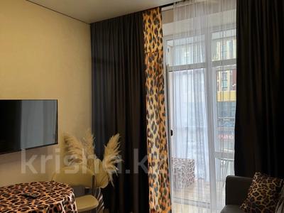 2-комнатная квартира · 40 м² · 2/10 этаж, Байкена Ашимова 13 за 3 000 〒 в Караганде, Казыбек би р-н