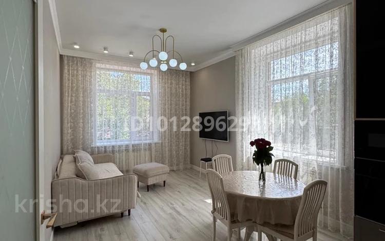 4-комнатная квартира · 110 м² · 1/4 этаж, Пл. Победы 17/2 за 75 млн ₸ в Павлодаре — фото 2
