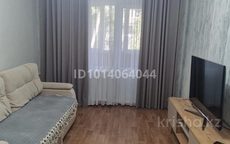 2-комнатная квартира · 46 м² · 4/4 этаж, мкр Коктем-2 12 за 300 000 ₸ в Алматы, Бостандыкский р-н — фото 2