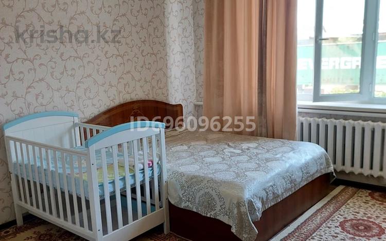 Жеке үй • 5 бөлмелер • 392 м² • 10 сот., Айтеке би 66 — Мкр. Байтерек, бағасы: ~ 50 млн 〒 в Есик — фото 2