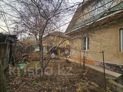Отдельный дом · 5 комнат · 213 м² · 4.5 сот., Ульяновская — Ахмедсафина за 135 млн ₸ в Алматы, Медеуский р-н
