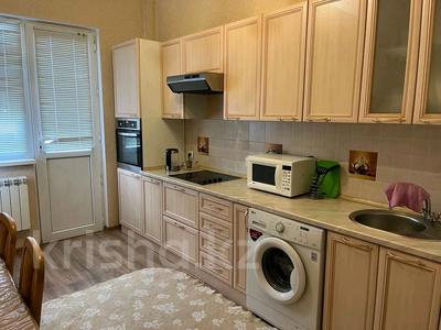 2-комнатная квартира · 100 м² · 9/16 этаж, Кунаева 91 — Рыскулова, школа МВД,зоопарк , дендропарк за 15 000 〒 в Шымкенте, Аль-Фарабийский р-н