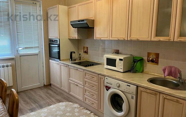 2-комнатная квартира · 100 м² · 9/16 этаж, Кунаева 91 — Рыскулова, школа МВД,зоопарк , дендропарк за 17 000 ₸ в Шымкенте, Аль-Фарабийский р-н — фото 35