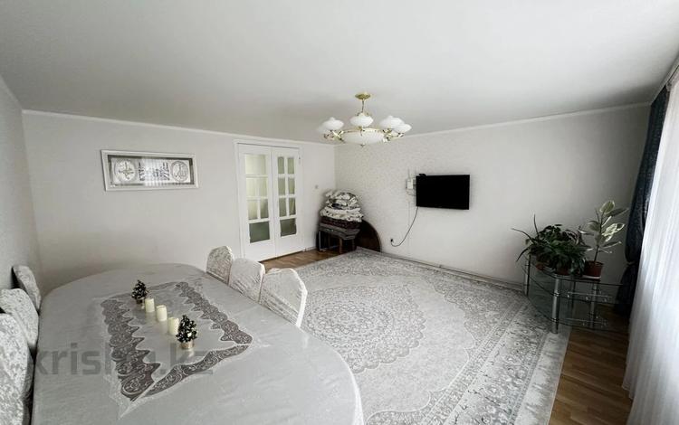 4-комнатная квартира · 110 м² · 5/5 этаж, 15-й мкр 26 за 23 млн ₸ в Актау — фото 9