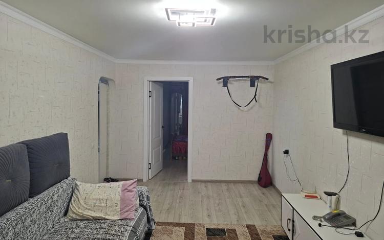 2-комнатная квартира · 46 м² · 3/5 этаж, мкр Юго-Восток, Муканова за 20 млн ₸ в Караганде, Казыбек би р-н — фото 4