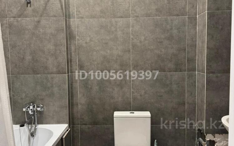 2-комнатная квартира · 66 м² · 1/10 этаж, Бокейхана 25В за 300 000 ₸ в Астане, Есильский р-н — фото 2