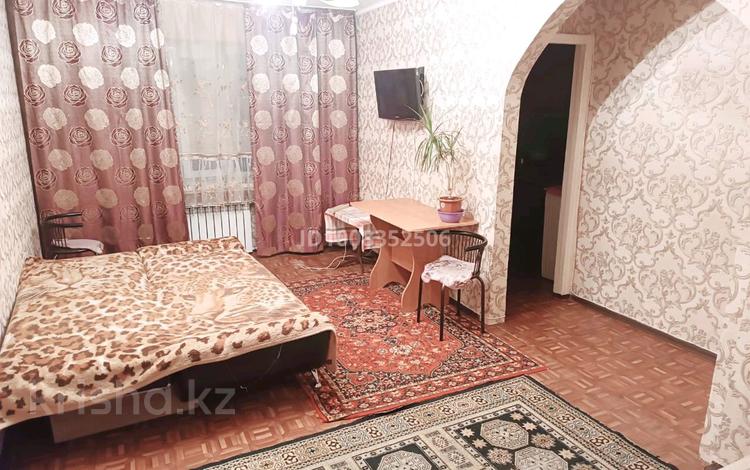 1-бөлмелі пәтер · 32 м² · 5/5 қабат, мкр Новый Город, Бухар Жырау 56, бағасы: 13.5 млн ₸ в Караганде, Казыбек би р-н — фото 2