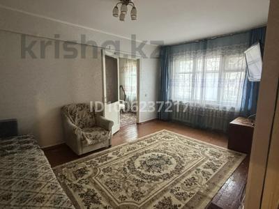 2-бөлмелі пәтер · 46 м² · 1/5 қабат, Амре Каушаубаева 9, бағасы: 10 000 ₸ в Усть-Каменогорске, Ульбинский