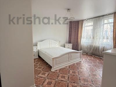 Отдельный дом · 4 комнаты · 180 м², мкр Таугуль-3, Дауленова 58 за 400 000 〒 в Алматы, Ауэзовский р-н