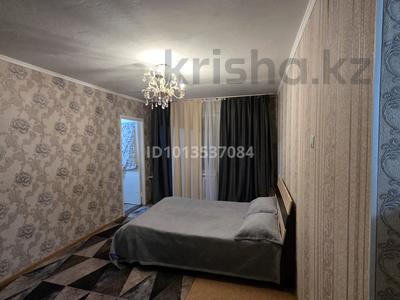 2-комнатная квартира · 65 м² · 5/5 этаж, Самал 42 за 12 000 ₸ в Талдыкоргане, мкр Самал