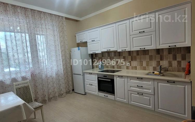 1-комнатная квартира · 44 м² · 3/9 этаж, Керей, Жанибек хандар за 250 000 ₸ в Астане, Есильский р-н — фото 2