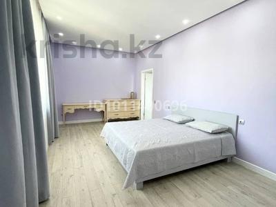 3-комнатная квартира · 130 м² · 18/21 этаж, Аль-Фараби 21 за 110 млн ₸ в Алматы