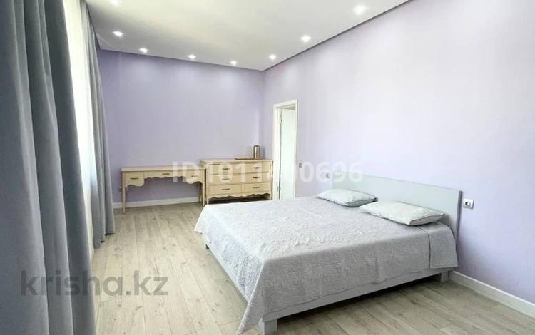 3-бөлмелі пәтер · 130 м² · 18/21 қабат, Аль-Фараби 21, бағасы: 110 млн ₸ в Алматы — фото 16