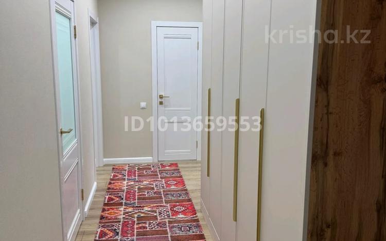 2-комнатная квартира · 58 м² · 1/5 этаж, мкр. Алтын орда 339а за 28 млн ₸ в Актобе — фото 2