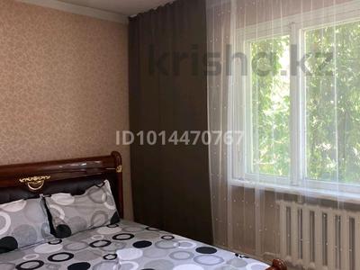 1-бөлмелі пәтер · 35 м² · 1/5 қабат, Ихсанова — Курмангазы, бағасы: 9 000 ₸ в Уральске, мкр Школьник