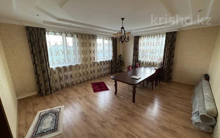 Жеке үй · 10 бөлме · 447 м² · 8 жүзд., Куляш Байсеитовой 71 — С готовым бизнесом, бағасы: 110 млн ₸ в Астане, Сарыарка р-н — фото 2