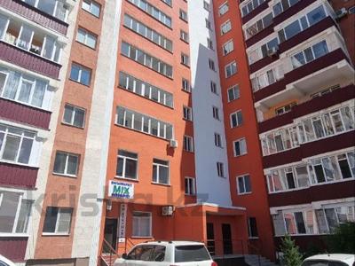 3-комнатная квартира, 82 м², 10/10 этаж, Казыбек Би 1Б за ~ 25.4 млн 〒 в Усть-Каменогорске