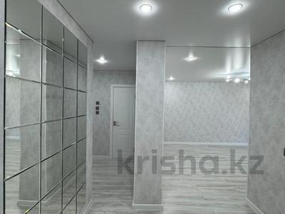 2-бөлмелі пәтер · 54 м² · 2/5 қабат, Бурова 19/1, бағасы: 27.5 млн ₸ в Усть-Каменогорске