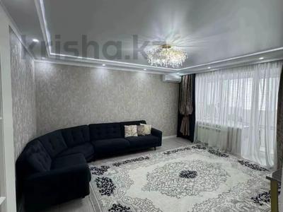 2-комнатная квартира · 93 м² · 9/9 этаж, молдагулова за 33 млн ₸ в Актобе