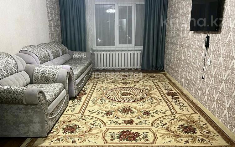 3-комнатная квартира, 63 м², 3/5 этаж посуточно, Советская за 15 000 〒 в Бурабае — фото 8