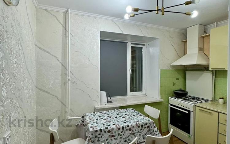 2-комнатная квартира · 52 м² · 3/6 этаж, 12 микр за 17.3 млн ₸ в Актобе — фото 2
