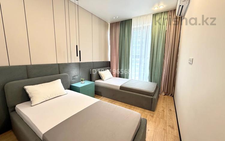 2-комнатная квартира · 67 м² · 13/19 этаж, Абая 160 за 30 000 ₸ в Алматы, Бостандыкский р-н — фото 5