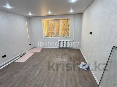 1-комнатная квартира · 35 м² · 4/9 этаж, мкр Юго-Восток, Бухар жырау 96 за 13.5 млн 〒 в Караганде, Казыбек би р-н