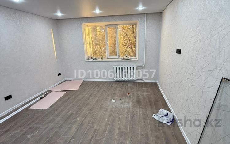 1-комнатная квартира · 35 м² · 4/9 этаж, мкр Юго-Восток, Бухар жырау 96 за 12.5 млн ₸ в Караганде, Казыбек би р-н — фото 9