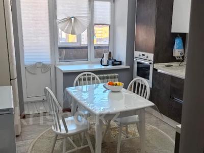 3-комнатная квартира · 93 м² · 3/9 этаж, мкр. Алтын орда за 38 млн 〒 в Актобе