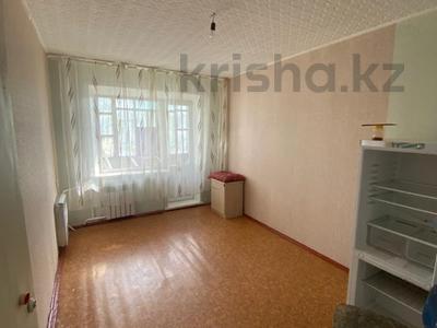 3-бөлмелі пәтер · 62.4 м² · 1/5 қабат, Конституции 6, бағасы: ~ 6.5 млн ₸ в Солнечном