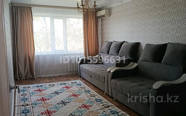 2-комнатная квартира · 48 м² · 4/5 этаж, Майкудук, Майкудук, 13й микрорайон 16 за 11 млн ₸ в Караганде, Алихана Бокейханова р-н — фото 2