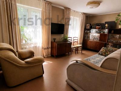 3-бөлмелі пәтер · 56 м² · 1/4 қабат, Көктем-1 ш/а., бағасы: 41 млн ₸ в Алматы, Бостандыкский р-н