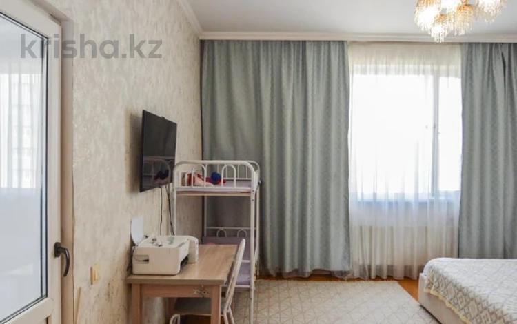2-комнатная квартира · 70 м² · 14/21 этаж, Шамши Калдаяков 11 за 35.6 млн ₸ в Астане, Сарайшык р-н — фото 12