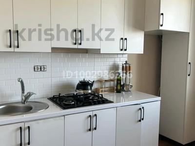1-бөлмелі пәтер · 42 м² · 9/9 қабат, Нұркент ш/а — Рыскулова-Момышулы, бағасы: 100 000 ₸ в Алматы, Алатауский р-н