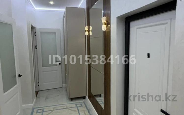 2-комнатная квартира · 64 м² · 1/5 этаж, 189 квартал 1138А за 240 000 ₸ в Шымкенте, Каратауский р-н — фото 2