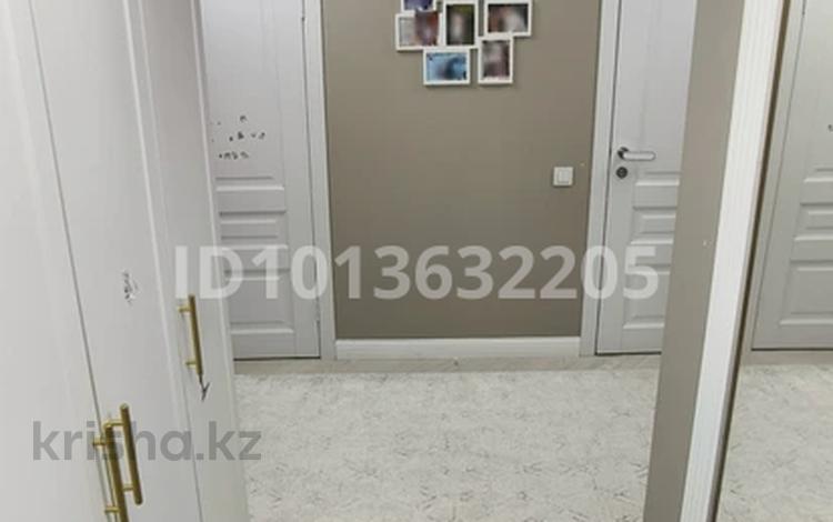 2-бөлмелі пәтер · 68 м² · 5/9 қабат, Думан-2 ш/а. 57, бағасы: 63.2 млн ₸ в Алматы, Медеуский р-н — фото 2