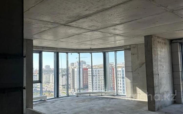 4-бөлмелі пәтер · 139 м² · 13/22 қабат, Е-308 ул 1, бағасы: 175 млн ₸ в Астане, Есильский р-н — фото 10
