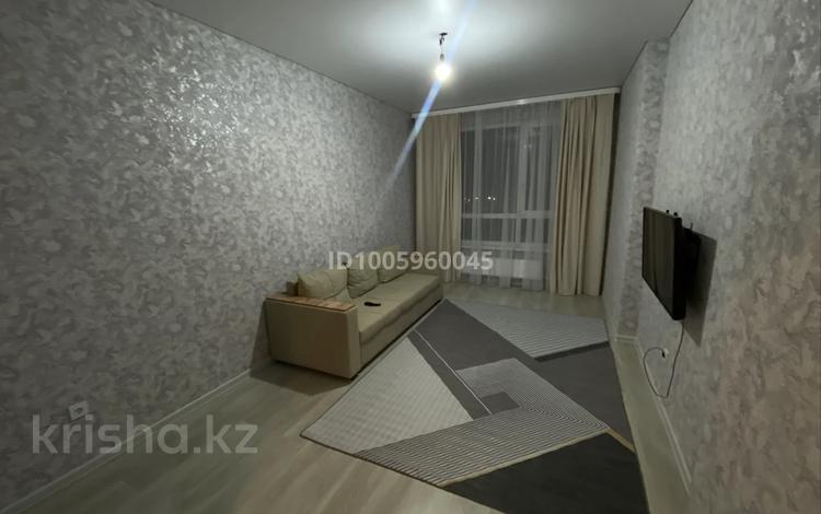1-бөлмелі пәтер · 43 м² · 17/17 қабат, Шамши Калдаяков 58/1, бағасы: 180 000 ₸ в Астане, Сарайшык р-н — фото 2