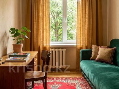 2-комнатная квартира · 50 м² · 4/5 этаж, мкр Аксай-4 за 36.6 млн ₸ в Алматы, Ауэзовский р-н