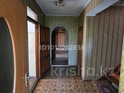 Отдельный дом · 6 комнат · 250 м² · 7.4 сот., Бейбарыс 4 за 60 млн ₸ в Туздыбастау (Калинино)