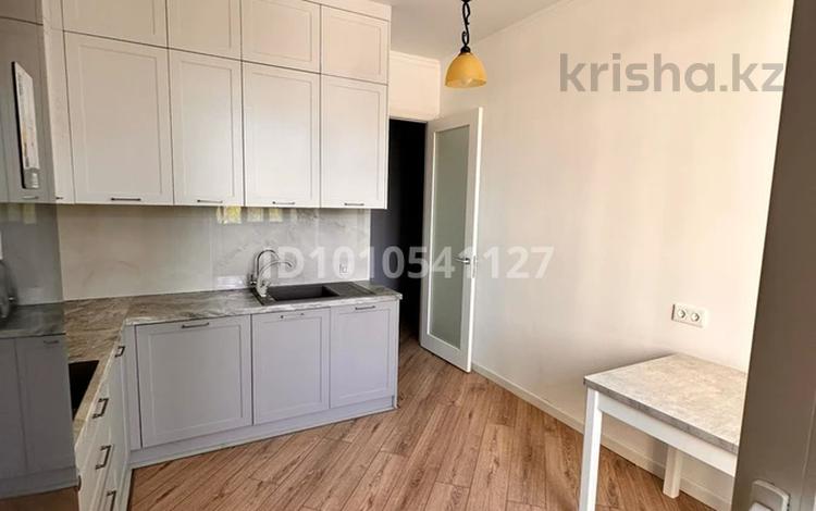 2-бөлмелі пәтер · 75 м² · 3/8 қабат, Мангилик ел 36, бағасы: 400 000 ₸ в Астане, Есильский р-н — фото 12