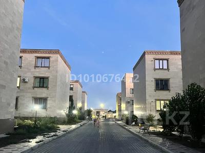 3-комнатная квартира · 89.6 м² · 1/3 этаж, мкр Самал, Адгама Каримова 117 за 38 млн ₸ в Атырау