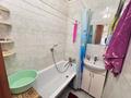 2-комнатная квартира · 48 м² · 4/5 этаж, Майкудук, 14й микрорайон — 14 микрорайон, 13 микрорайон, 12 микрорайон за 8.8 млн ₸ в Караганде, Алихана Бокейханова р-н — фото 9