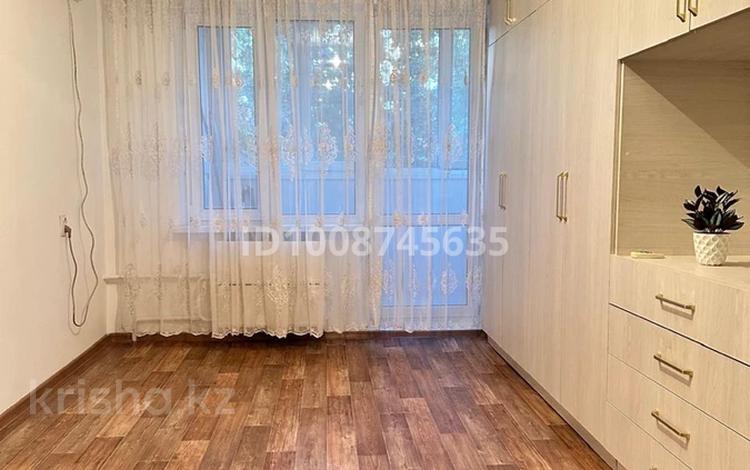 1-комнатная квартира · 35 м² · 5/5 этаж, мкр Тастак-1 1 за 250 000 ₸ в Алматы, Ауэзовский р-н — фото 2