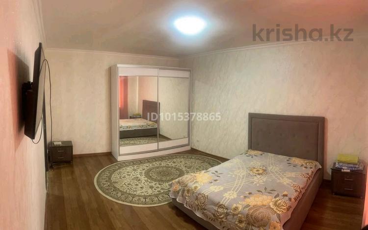 1-комнатная квартира · 35 м² · 5/12 этаж, мкр Дарабоз, Жк Алмалы 63 — Баитерекова за 12 000 ₸ в Алматы, Алатауский р-н — фото 2