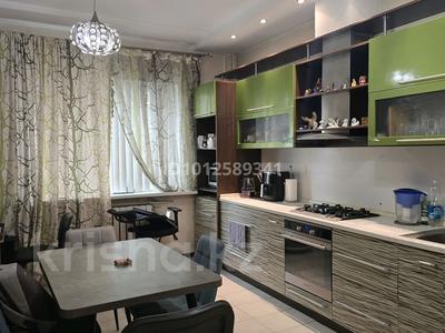 3-бөлмелі пәтер · 130 м² · 7/9 қабат, Жамбыла 211, бағасы: 109 млн ₸ в Алматы, Алмалинский р-н