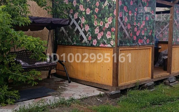 Дача · 1 комната · 30 м², Сьянова — Пивзавод, Церковь, Зелёный базар за 15 000 ₸ в Костанае — фото 2