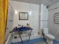 2-комнатная квартира · 70 м² · 2/9 этаж, мкр 12 за 25.5 млн ₸ в Актобе — фото 12